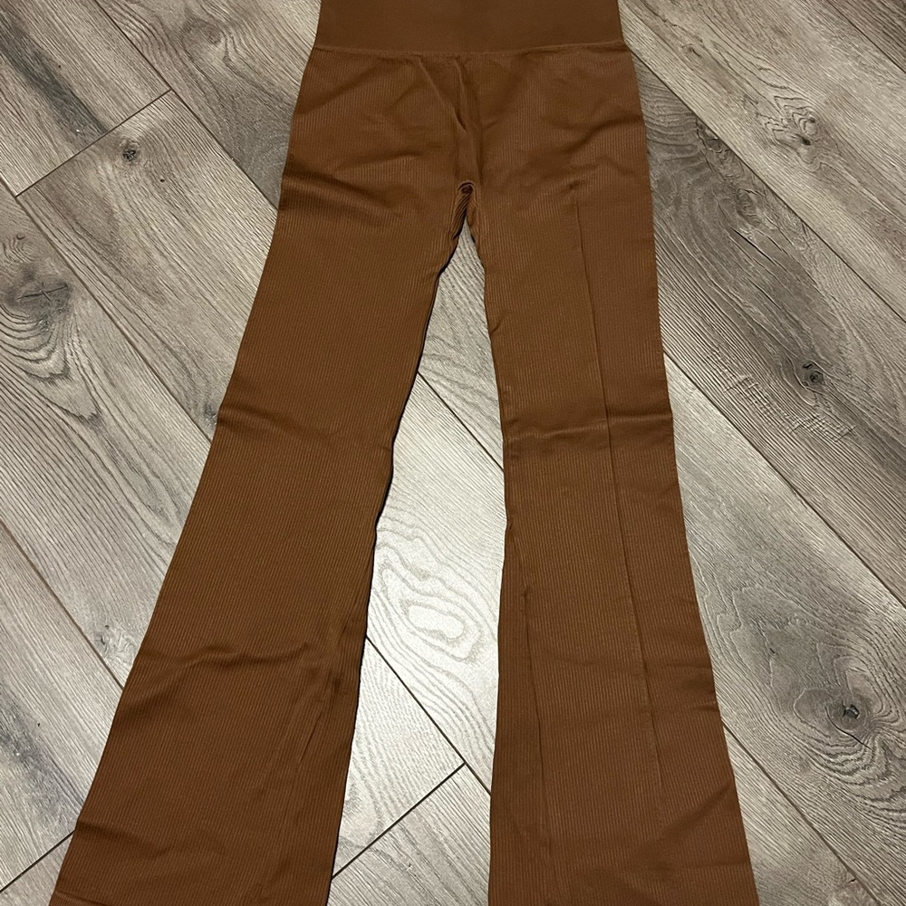 Wide Leg Ribbed Pants - Brown